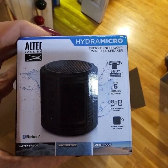 Altec Lansing HydraMicro Black Waterproof Lightweight Portable Bluetooth Speaker - Picture 4 of 8